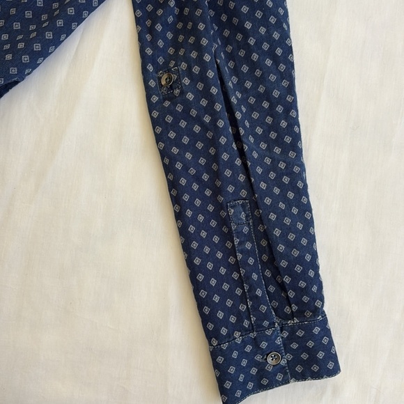 J Jill Chambray Blue Denim Longsleeve Diamond Button Down Tunic Top Women’s M - Picture 7 of 11